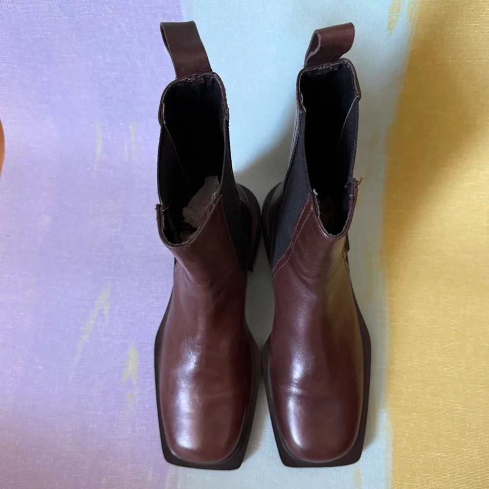 ZARA Brown Leather Chelsea Boots size 6